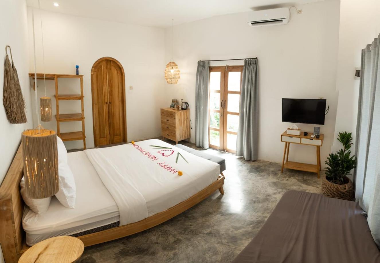 Betah Homestay Banyuwangi Banyuwangi  Exterior photo